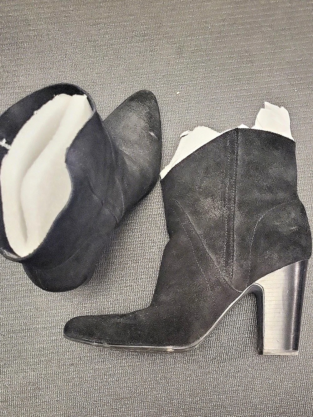 Vince Camuto Heeled Ankle Boots in Black
